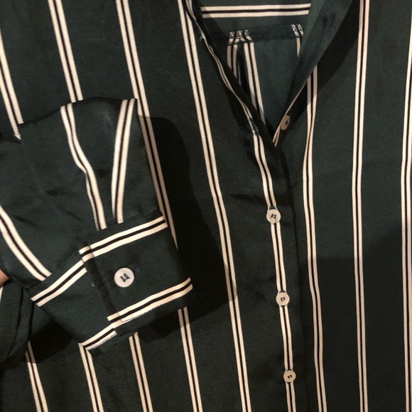 Forever 21 striped satin button down - Picture 4 of 4